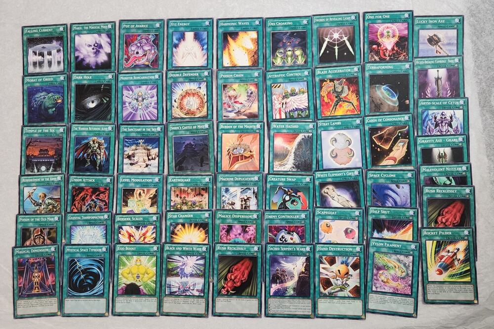 Yu-Gi-Oh! 1st Edition Vintage 1996 Trading Cards Lot Of 55 VG+ Pre-owned